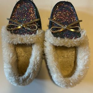 Sparkly Fur-lined Slippers